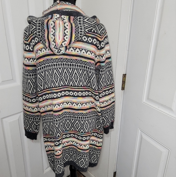 Monteau Multicolor Patterned Cardigan - Picture 5 of 11